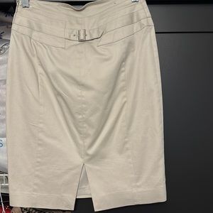 Pencil skirt